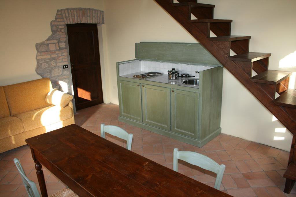 Agriturismo Terre Di Musignano Canino Habitación foto